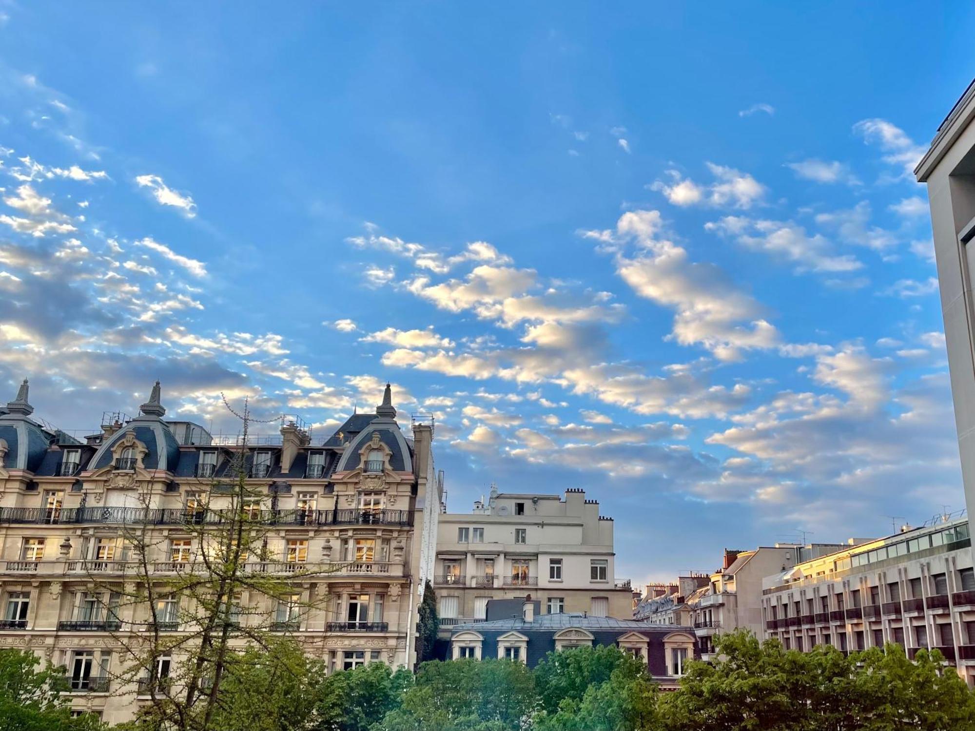 Avenue Montaigne Bienvenue *