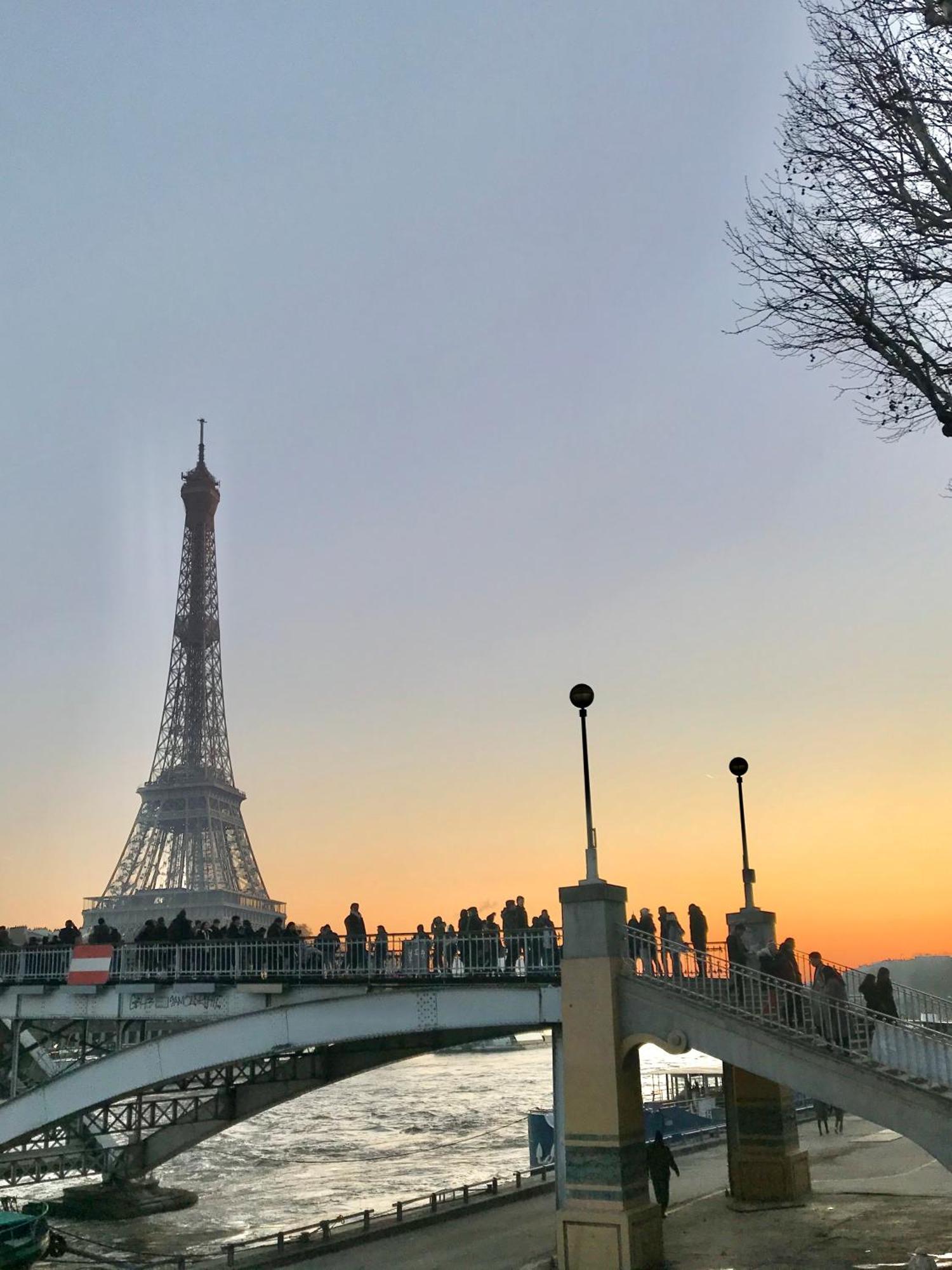 Avenue Montaigne Bienvenue Appartement *